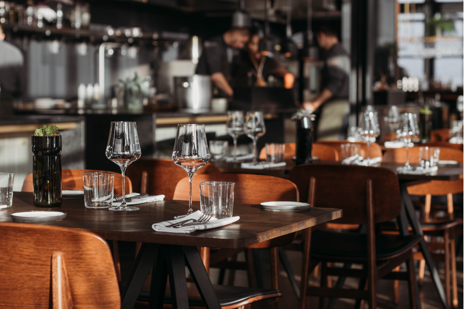 01. How to build a wine sales team